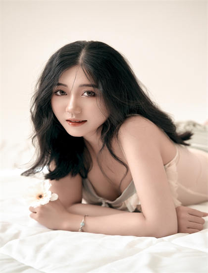 独家剖析：十代单传夫人她一胎动全城背后的故事与启示——传统与现代的对话