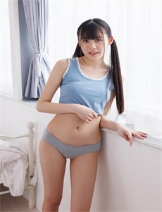 《亚姐泳裤太紧泄春光-斗罗大陆hentai》