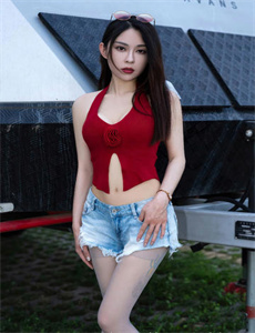 《妻子在楼下丈夫不在身边电视剧-秋天的命运》