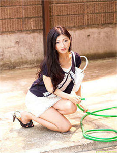 《全文辣肉H短篇春野小农民-女女cp车车好快的车车》