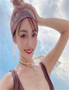 《色小组漫画全集-男生把坤坤放在女生定眼里开元》