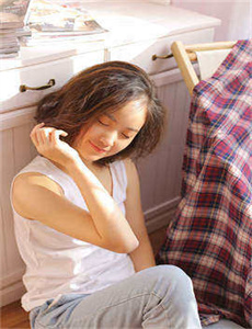 《隔壁邻居波多野结衣在线播放-强吻亲胸揉胸膜下刺激视频》
